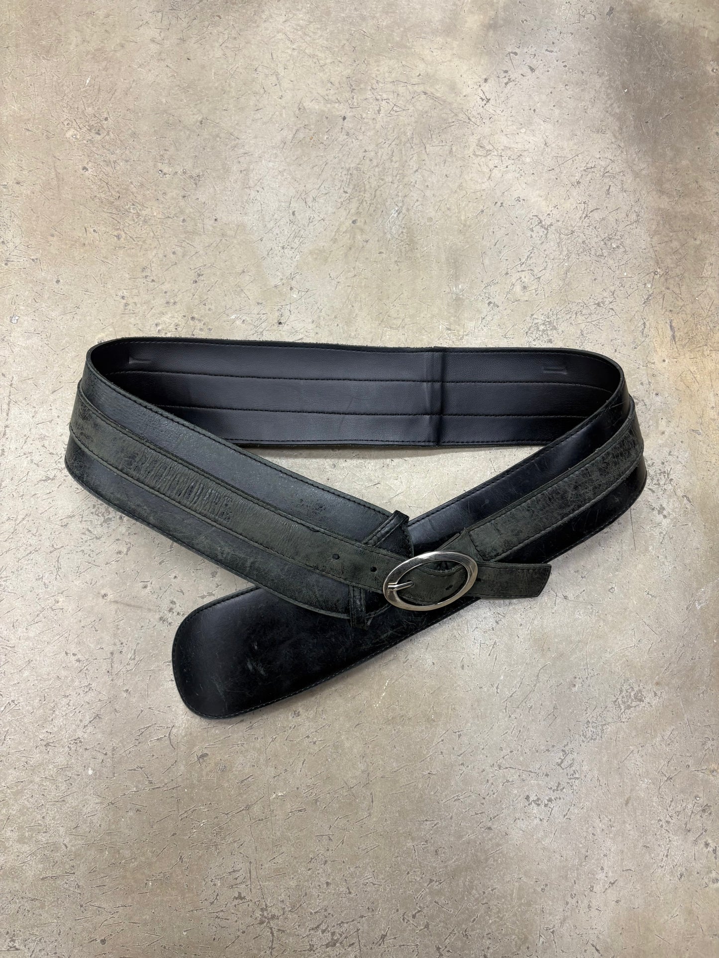 VINTAGE LOW WAIST BELT (M)