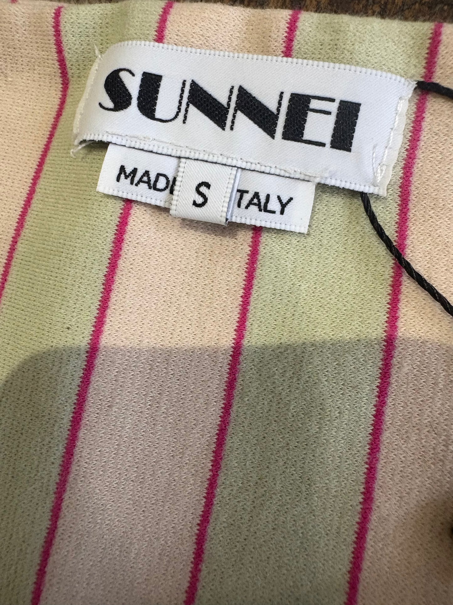 SUNNEI RUNWAY GLOVE DETAIL TOP (S)